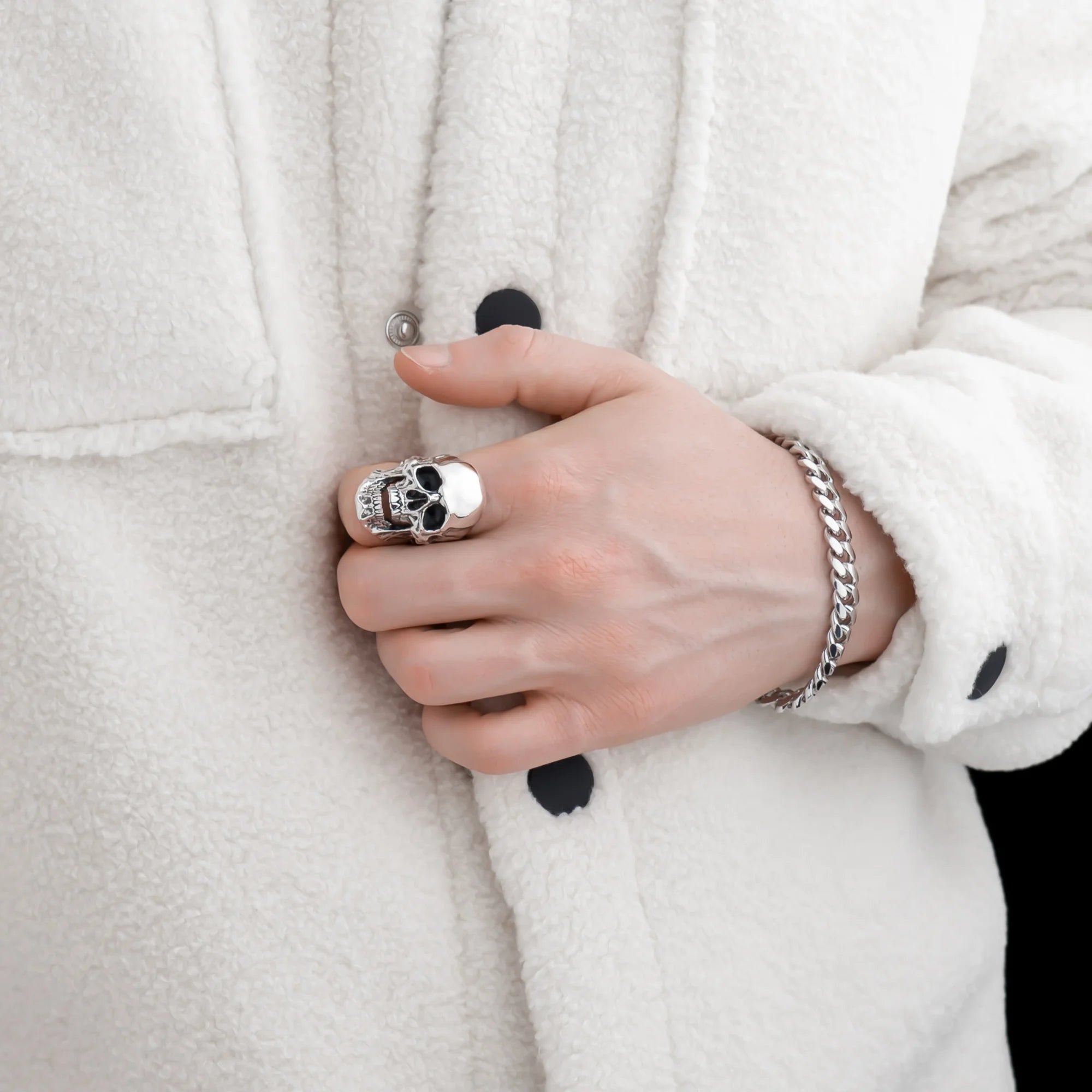 Anatomical Skull Ring