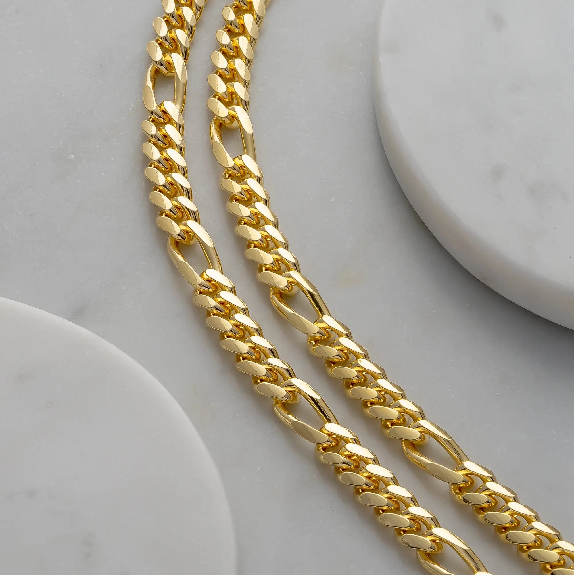 7mm Figaro Chain Gold