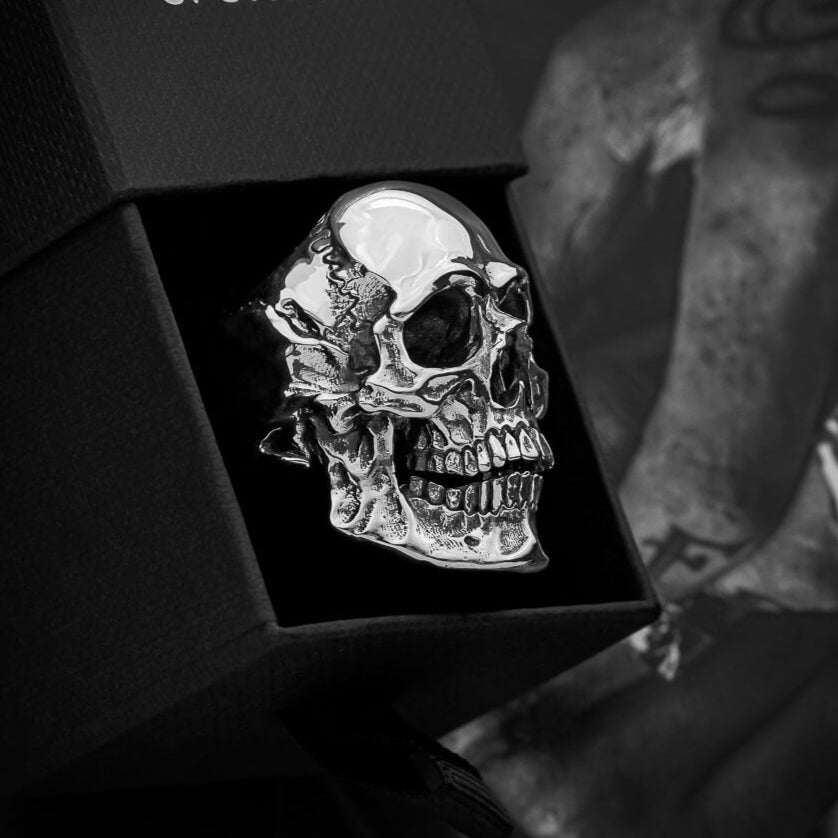 Anatomical Skull Ring